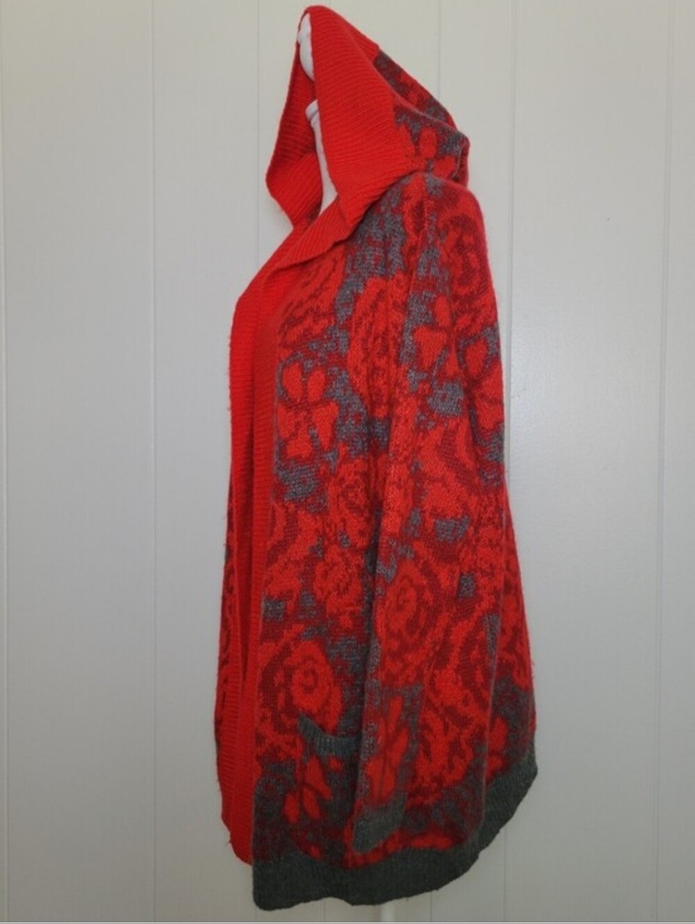 Anthropologie × Sparrow Maraschino Floral Sweater Coat Red & Gray Cardigan M/L - Picture 9 of 12